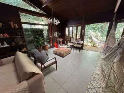 Casa de Condomínio com 3 Quartos à venda, 230m² no Ecoville, Nova Lima