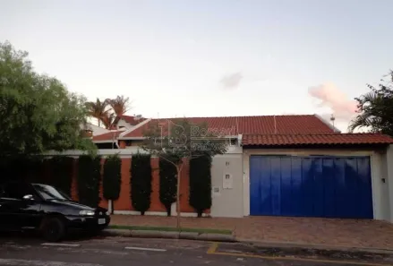 Casa com 3 Quartos à venda, 308m² no Vila Harmonia, Araraquara