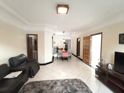 Casa de Condomínio com 3 Quartos à venda, 190m² no Jardim Holanda, Uberlândia