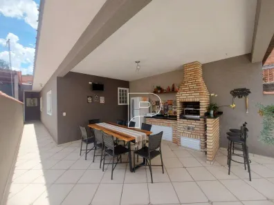 Casa com 3 Quartos à venda, 200m² no Parque Alexandre, Cotia
