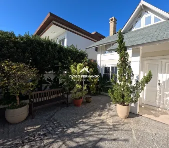Casa com 4 Quartos à venda, 265m² no Campeche, Florianópolis