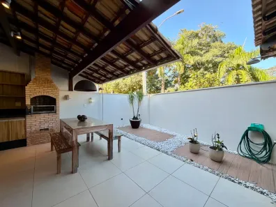 Casa de Condomínio com 3 Quartos à venda, 126m² no Santa Luzia, Serra