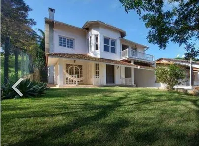 Sobrado com 4 Quartos à venda, 270m² no Jardim Europa, Bragança Paulista