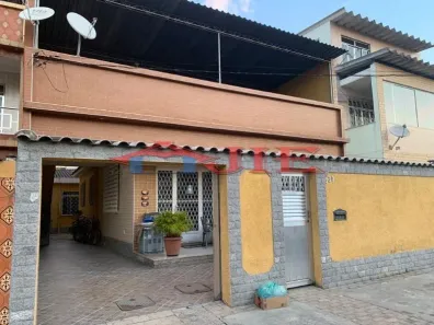 Casa com 4 Quartos à venda, 240m² no Guadalupe, Rio de Janeiro