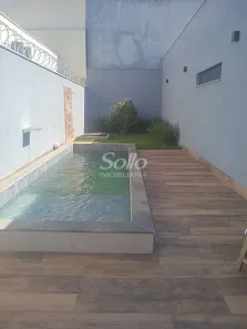 Casa com 3 Quartos à venda, 185m² no Vigilato Pereira, Uberlândia
