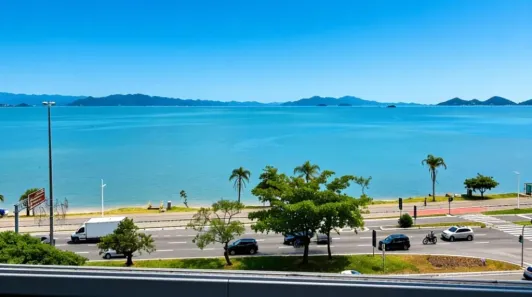 Apartamento com 2 Quartos para alugar, 122m² no Centro, Florianópolis