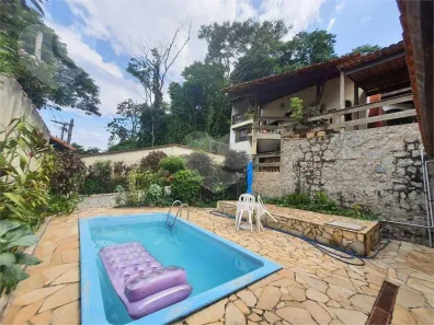 Casa com 4 Quartos à venda, 425m² no Serra Grande, Niterói