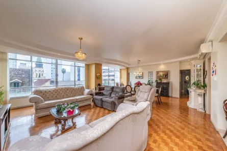 Apartamento com 4 Quartos à venda, 207m² no Centro Histórico, Porto Alegre