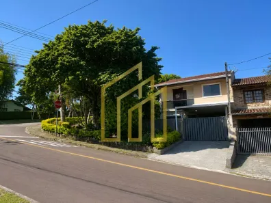 Sobrado com 3 Quartos à venda, 184m² no Santa Cândida, Curitiba