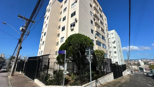 Apartamento com 3 Quartos à venda, 76m² no Barreiros, São José