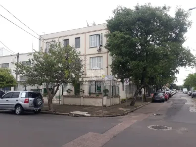 Kitnet com 1 Quarto à venda, 35m² no São João, Porto Alegre