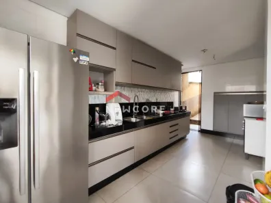 Casa com 4 Quartos à venda, 160m² no Sagrada Família, Belo Horizonte