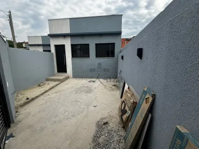 Casa com 2 Quartos à venda, 54m² no Jardim Colônia, Jacareí