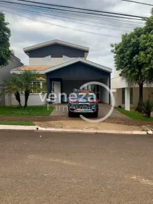 Casa com 3 Quartos para alugar, 182m² no Operária, Londrina