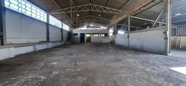 Galpão/Depósito/Armazém para alugar, 736m² no Estrela do Oriente, Belo Horizonte
