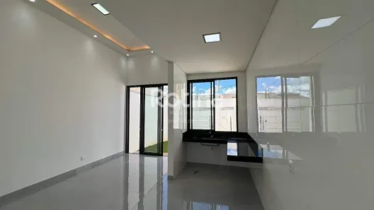 Casa com 3 Quartos à venda, 80m² no Bosque dos Buritis, Uberlândia