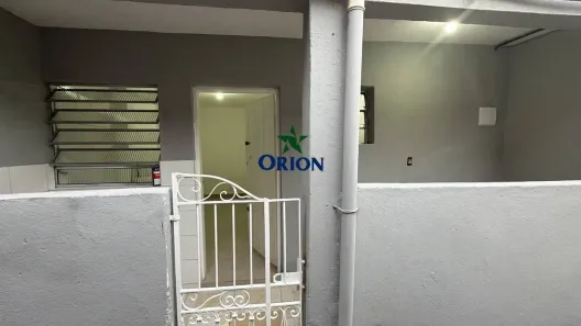 Casa com 1 Quarto para alugar, 25m² no Vila Antonieta, Guarulhos