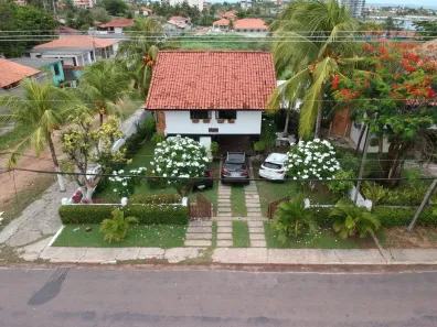 Sobrado com 4 Quartos para alugar, 250m² no Centro, Salinópolis
