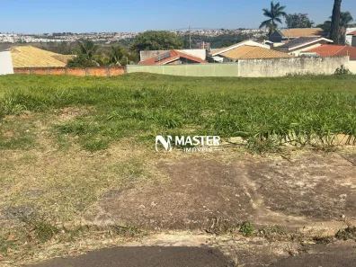 Lote/Terreno à venda, 396m² no Jardim Acapulco, Marília