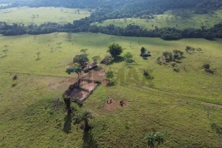 à venda, 1990000m² no Centro, Cássia