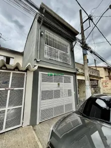 Sobrado com 3 Quartos à venda, 96m² no Parque Pinheiros, Taboão da Serra