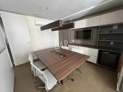 Sala Comercial à venda, 31m² no Lourdes, Belo Horizonte