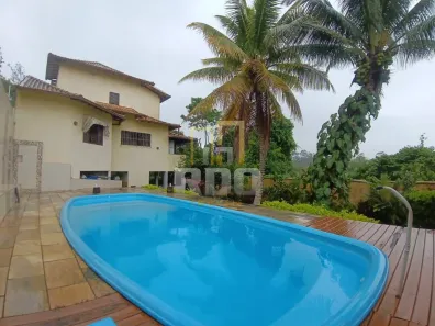Casa com 2 Quartos à venda, 180m² no Costazul, Rio das Ostras