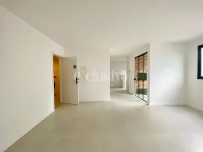 Apartamento com 2 Quartos à venda, 70m² no Balneário, Florianópolis