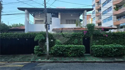 Sobrado com 5 Quartos à venda, 250m² no Aldeota, Fortaleza