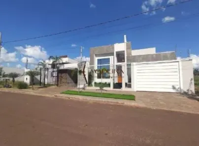 Casa com 3 Quartos à venda, 260m² no Jardim Munique, Maringá