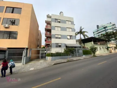 Ponto Comercial para alugar, 25m² no Centro, Santa Maria