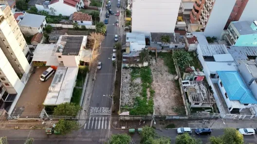 Lote/Terreno à venda, 702m² no Centro, Canoas