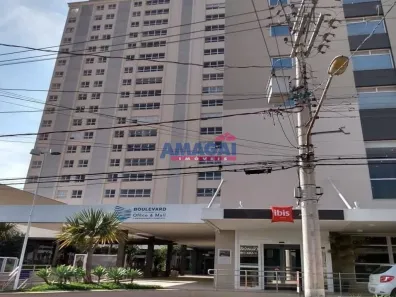 Sala Comercial para alugar, 105m² no Centro, Jacareí