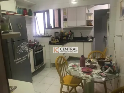 Apartamento com 3 Quartos à venda, 140m² no Itaigara, Salvador