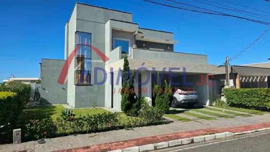 Casa com 4 Quartos à venda, 244m² no Manguinhos, Serra