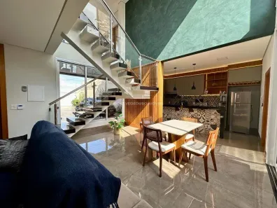 Casa com 3 Quartos à venda, 252m² no Parque das Laranjeiras, Uberaba