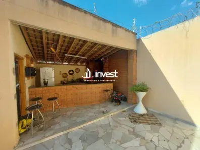 Casa com 4 Quartos à venda, 350m² no Nossa Senhora da Abadia, Uberaba