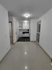 Apartamento com 2 Quartos para alugar, 60m² no Centro, Lauro de Freitas