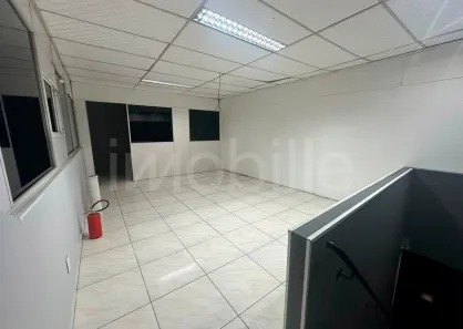Sala Comercial para alugar, 550m² no Centro, Balneário Camboriú