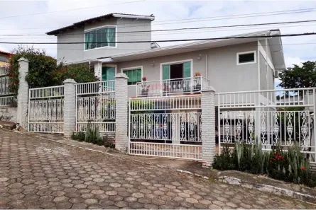 Casa de Condomínio com 3 Quartos à venda, 300m² no Setor Habitacional Arniqueira, Brasília