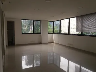 Sala Comercial à venda, 80m² no Cidade Monções, São Paulo