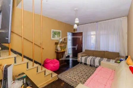 Sobrado com 2 Quartos à venda, 136m² no Vila Nivi, São Paulo