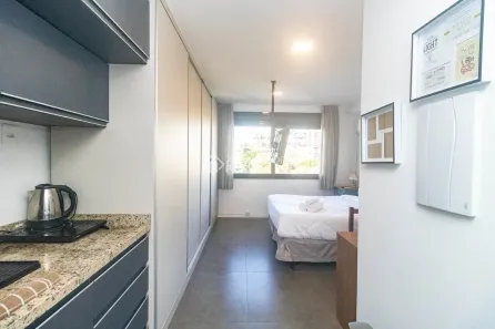Apartamento com 1 Quarto para alugar, 25m² no Mont Serrat, Porto Alegre