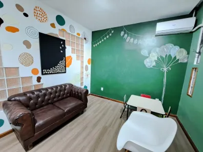 Sala Comercial com 1 Quarto à venda, 40m² no Floresta, Porto Alegre