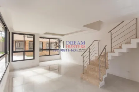 Casa de Condomínio com 3 Quartos à venda, 266m² no Tingui, Curitiba