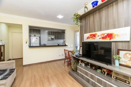 Apartamento com 2 Quartos à venda, 63m² no Uberaba, Curitiba