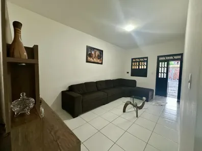 Casa com 3 Quartos para alugar, 140m² no Parque Verde I, Camaçari