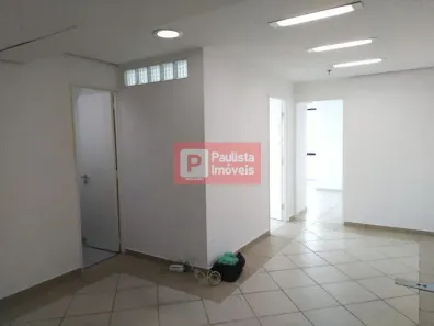Sala Comercial à venda, 46m² no Vila Cordeiro, São Paulo