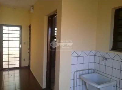 Casa com 3 Quartos para alugar, 197m² no Parque Industrial Lagoinha, Ribeirão Preto
