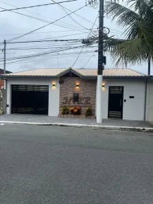 Casa com 3 Quartos à venda, 192m² no Maracanã, Praia Grande